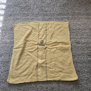 FENDI Yellow Straw Dust Bag Handbag Cover 20” X 20” - Picture 1 of 7
