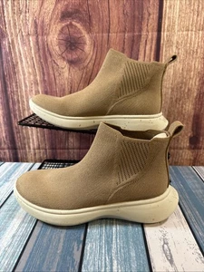 Scarpe da ginnastica Vivaia idrorepellenti sliders Delilah Camel EU 35 US 4,5/5 - Foto 1 di 9