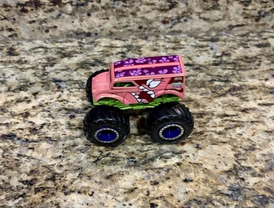 Hot Wheels Monster Trucks Bob Esponja Pantalones Cuadrados PATRICK Nuevo 1:64 Foto 1 de 4