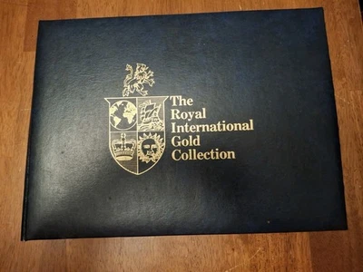 35 portadas Royal International Gold Collection of First Day con certificado de autenticidad en álbum Foto 1 de 4