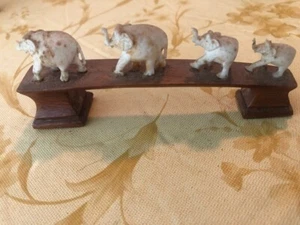 4 Elefanten auf Parade, 30er Jahre Vintage - Bild 1 von 2