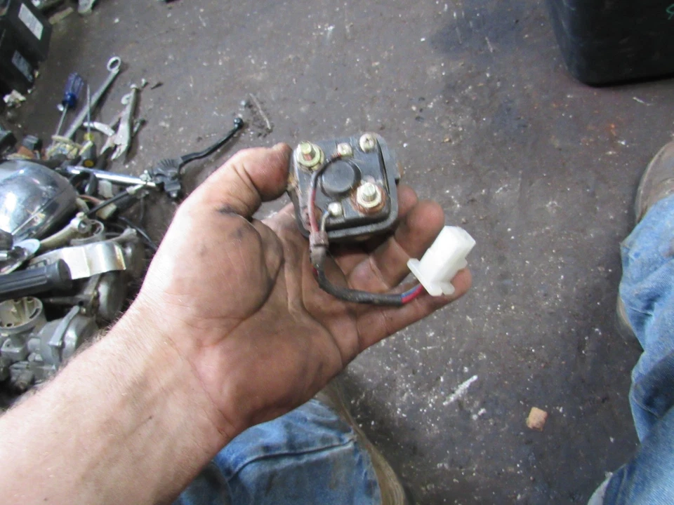 Yamaha XS750 1979 relé de arranque especial solenoide Foto 1 de 1