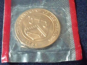 Denver Mint - Department Of The Treasury Coin 38mm Medal spots free shipping! - Picture 1 of 2