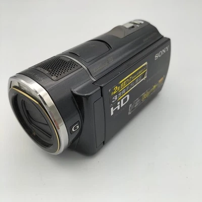 SONY HDR-CX520V Video Camera for High-Quality Recording - Image 1 of 4