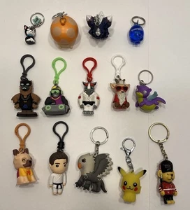 Lote de 14 Llaveros Novedad Personajes Varios - Imagen 1 de 7