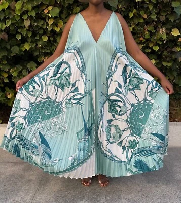 $2.200 Increíble Vestido de Seda Salvatore Ferragamo Estampado Floral Talla S - Pequeño Foto 1 de 4