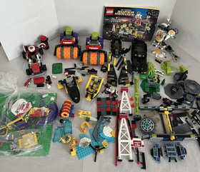 LEGO BATMAN JOKERLAND HARLEY 76035 76013 70920 70921 DC SUPERHERO PARTS SET LOT
