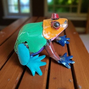 🎨Handmade Metal Art Multicolor Mini Frog Yard-Garden Home Decorations🌿 - Picture 1 of 14