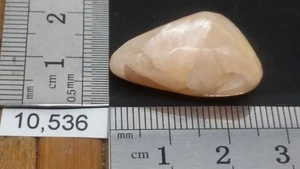 STILBITE pierre roulée - mineraux lithotherapie esoterisme soin reiki collection - Picture 1 of 2