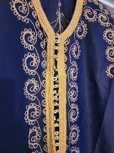 SELTEN Vintage Blaugold bestickt Kaftan VERZIERT Kirchengewand Kleid Muumuu Kaftan - Bild 1 von 6