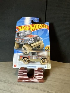 Hot Wheels - 2023 Baja Blazers 8/10 Jeep Scrambler 233/250 - Picture 1 of 5