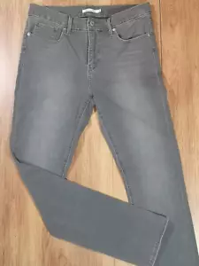 Levi's 312 Shaping Slim W31 L32 Black Jeans Brand New Without Tags - Free P&P - Picture 1 of 6