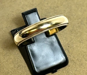 ANILLO BANDA DISEÑO MILGRAIN CLÁSICO ORO AMARILLO 14K 4,2 mm ANCHO TALLA 9,25 - Imagen 1 de 12