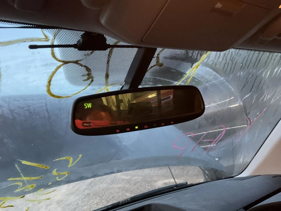 Rear View Mirror Automatic Dimming Fits 11-13 TUNDRA 4946845 - Image 1 of 1