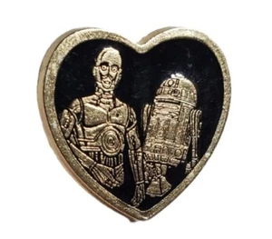 Pin de figuras de Star Wars de C3PO y R2D2 en forma de corazón Star Wars solapa pin sombrero pin - Imagen 1 de 5