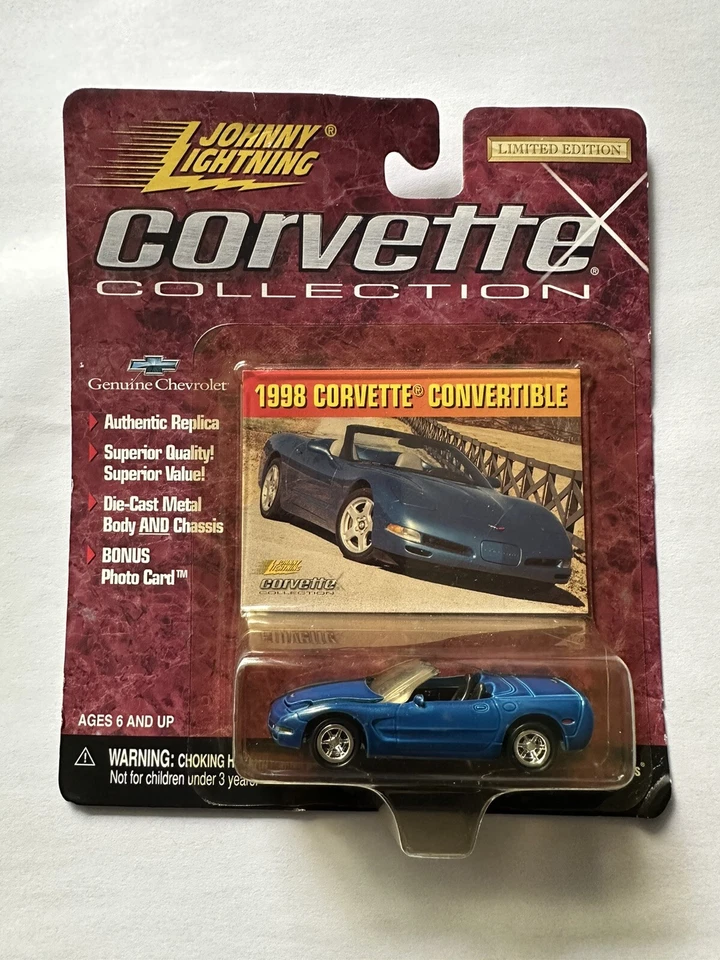 ¡Corvette convertible Johnny Lightning 1998 1/64! ¡AZUL! ¡NUEVO! Foto 1 de 4