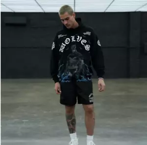 Batman X Darc Sport Kapuzenpullover mit Reißverschluss schwarz Größe Large! - Bild 1 von 3