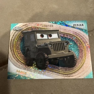 2025 Topps Chrome Disney Sarge Aqua Mini Diamond /199 - Bild 1 von 2