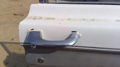 Manija de puerta exterior delantera derecha pasajero Ford Ranchero 64 OEM palanca cromada Foto 1 de 4
