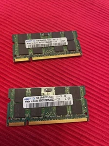 Samsung 2Rx8 PC2 - 5300S-555-12-E3 2x1GB (CA) - Picture 1 of 3