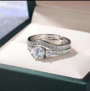 Beautiful Bridal Set Engagement Ring Set 2ct simulated Diamond 925 Silver Plated - Picture 1 of 1