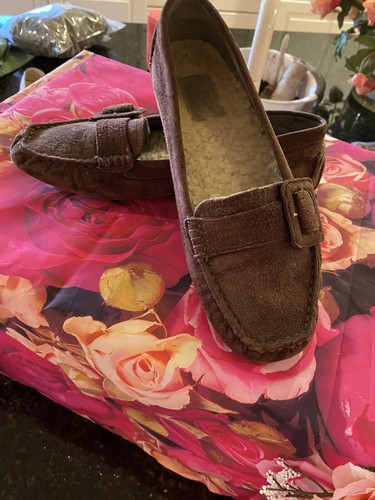 Mocassino mocassino UGG Lonna in pelle di pecora soletta donna taglia 8 marrone