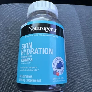 Neutrogena Skin Hydration Astaxanthin with Vitamin C Berry 60 Gummies 11/2024 - Picture 1 of 4