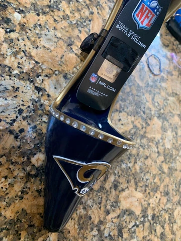 NFL St. Louis Rams Wine Bottle Holder Team Spirit Glitter High Heel Shoe Cover