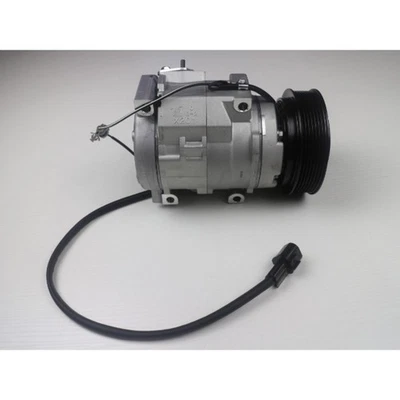 NEW AC Compressor for Mitsubishi Pajero NM NP 6G74 6G75 3.5L 3.8L 12V 2000-2006 - Image 1 of 4