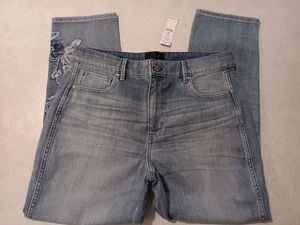 White House Schwarzmarkt Neuheit gerade Jeans kurz geschnitten Blumen bestickt 10 (J - Bild 1 von 11