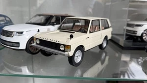 LAND ROVER - RANGE SUFFIX A 1970 1:18 Neo - Bild 1 von 9