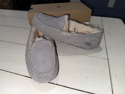 Women’s 7 USA - UGG Ansley Women's Moccasin Slipper - Light Gray NEW - Image 1 of 4