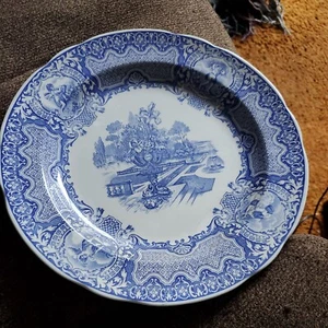 Spode Blue Room Collection  10.5"  Dinner Plate "Seasons"  - Picture 1 of 4