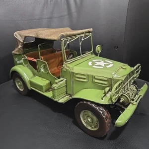 Dodge WWII Military Vehicle US Army Jeep XV III HQ-6 Lil Bear Metal Scale 1/18 - Picture 1 of 19