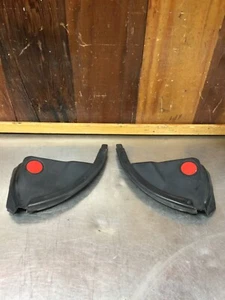 Audi TT MK1 • Juego de juntas de puerta reflector, izquierda y derecha. #8N0 837 777 F. Usado. KQ357 - Imagen 1 de 9