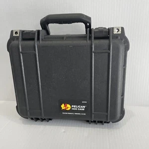 Pelican 1400 Protector Case Black w/ Soft Foam Insert - Picture 1 of 6