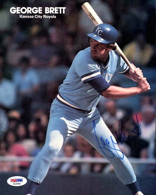 GEORGE BRETT SIGNED 8x10 PHOTOGRAPH PSA/DNA KANSAS CITY ROYALS AUTOGRAPHED - Image 1 of 2
