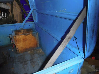 Peças Harley Servicar caixa de aço tampa suporte suporte, estes mantêm sua tampa aberta † - Imagem 1 de 4