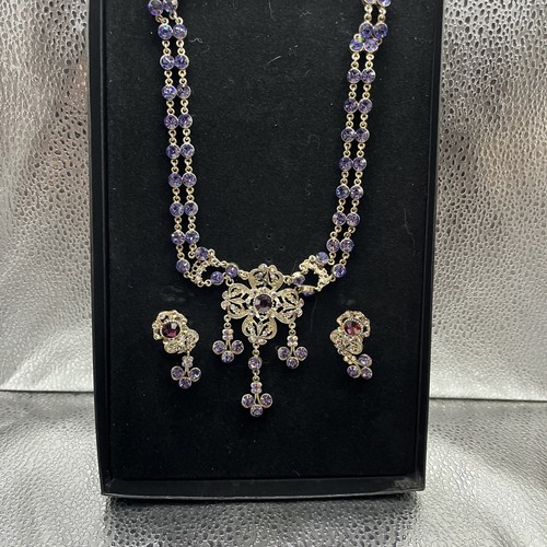 VETEMENTS Set orecchini collana e clip