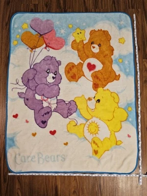 Винтажное флисовое плюшевое одеяло Care Bears 54 x 42 дюйма Funshine Tenderheart Sharebear - Изображение 1 из 3
