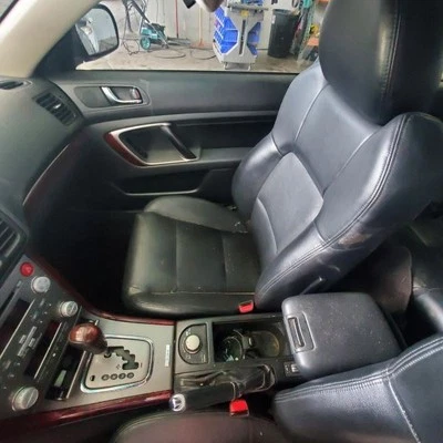 Consola piso delantero GT Limited se adapta 07-09 LEGACY 1011408 Foto 1 de 4