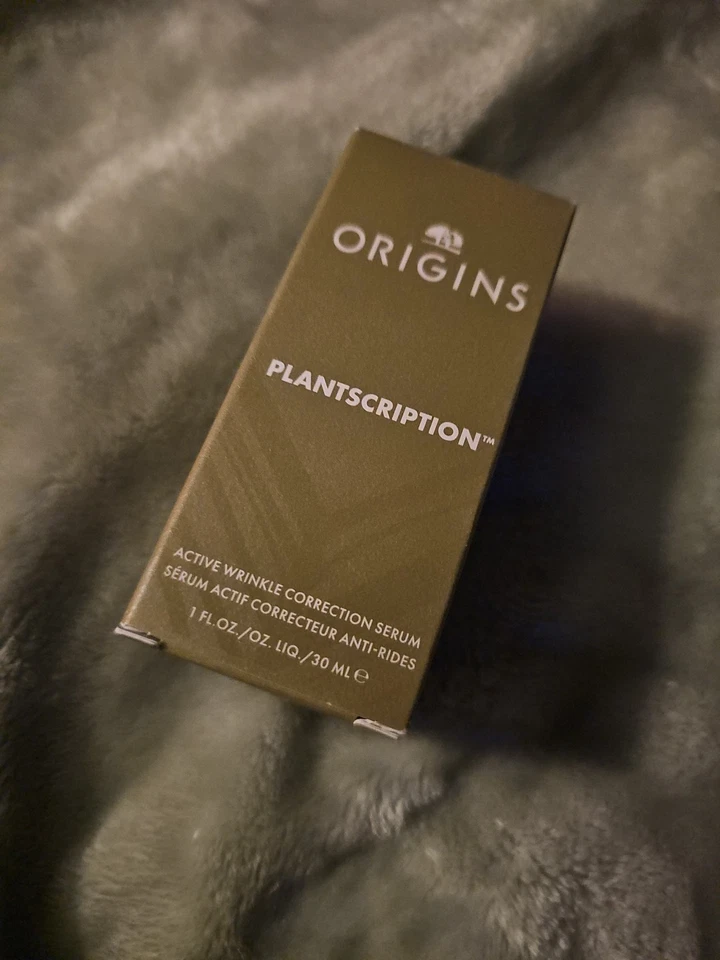 SUERO CORRECTOR ACTIVO ARRUGAS ORIGINS PLANTSCRIPTION  Foto 1 de 1