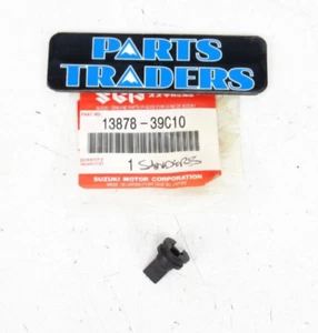 Tubo de ventilación/drenaje del cárter original Suzuki LTF500F Vinson DRZ70 13878-39C10 NUEVO DE STOCK - Imagen 1 de 3