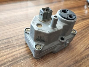 PORSCHE 928 FUEL HEATING REGULATOR BOSCH 0438140036 NEW - Picture 1 of 6