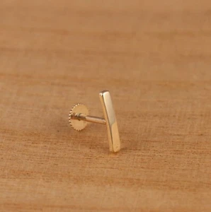Genuine 9ct Gold Plain Bar Cartilage Helix Screw Back Single Stud Earring Boxed - Picture 1 of 6