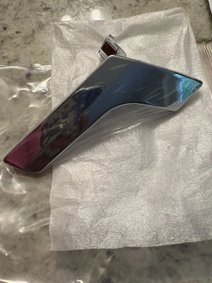 Manija de puerta interior URO PARTS 204720500HKPRM Mercedes Benz C300 GLK350 C250 Foto 1 de 4