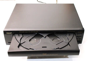 ✅MINT FULLY RESTORED VINTAGE TEAC PD-D2380 5 DISC CD PLAYER✅ - Picture 1 of 4