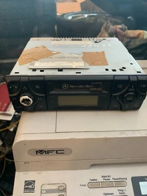 Mercedes Audio 10 Cassetten Autoradio Becker BE3100 mit Radio CODE  - Bild 1 von 4
