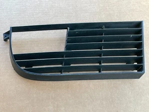 Corvette Front bumper Light Grill Grille RH Right side GM 75 76 77 78 79 - Bild 1 von 2
