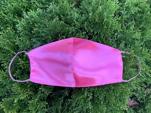 Tiefrosa Gesichtsmaske, 100%, Damenmaske, wiederverwendbar, waschbar, künstlerisch, USA - Bild 1 von 4